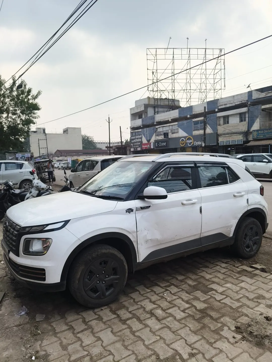 HYUNDAI VENUE 1.2 KAPPA 2025 thumbnail 3